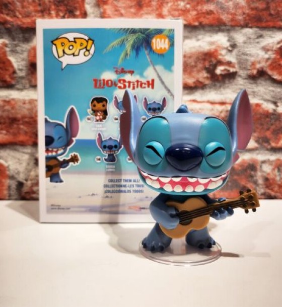 Ігрова фігурка Funko POP! - Стіч з укулеле