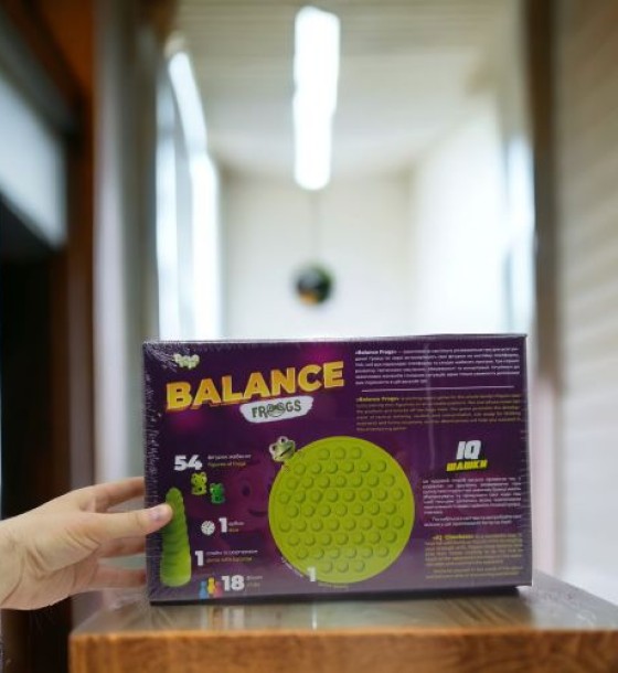 Розвиваюча настільна гра "Balance Frog", велика