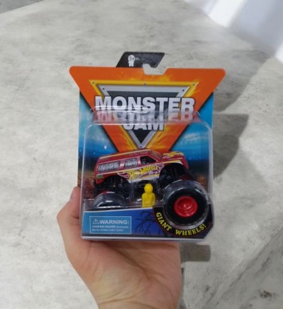 Машина "Monster Jam"