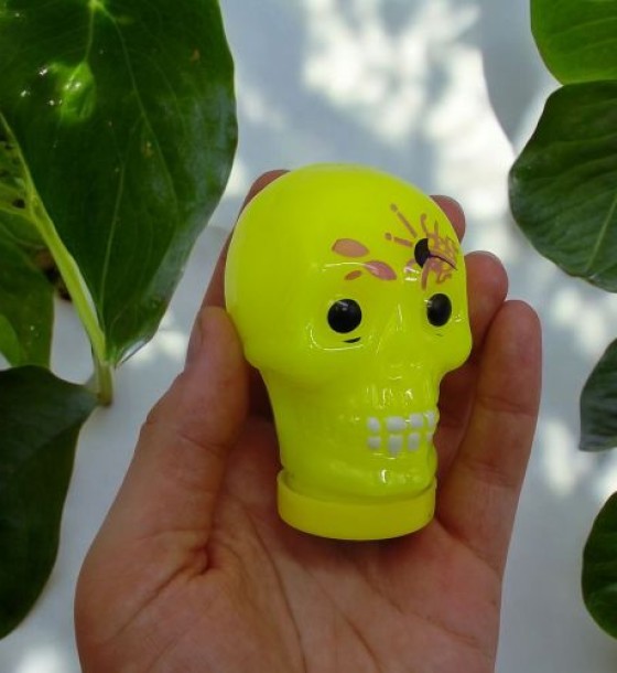 Skull ТМ Lovin Antistress toy 100 ml/ Skull ТМ Lovin Іграшка-антистрес слайм череп 100 мл