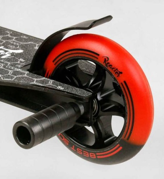 Самокат трюковий "Best Scooter Reactor" (HIC-система, ПЕГИ, алюмінієвий диск та дека, колеса PU, d=110 мм, ширина керма 55 см)