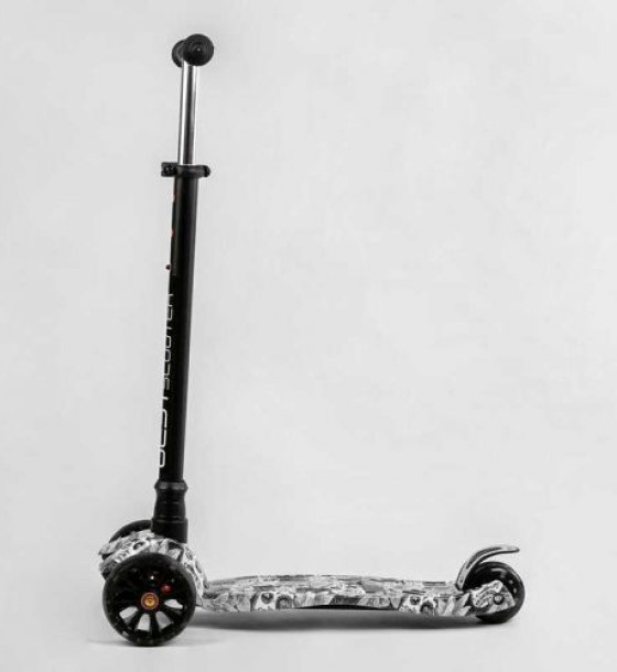 Самокат триколісний “Best Scooter” (кермо знімне, колеса PU зі світлом, переднє 130х25 мм, задні здвоєні 80х45 мм, в коробці)
