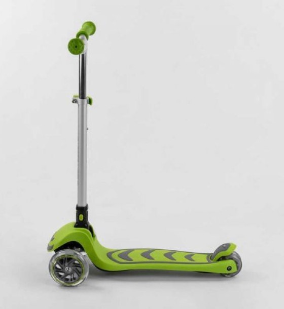 Самокат триколісний Y-00436 (4) Best Scooter, САЛАТОВИЙ, складне алюмінієве кермо, 4 колеса PU зі світлом, d = 12 см