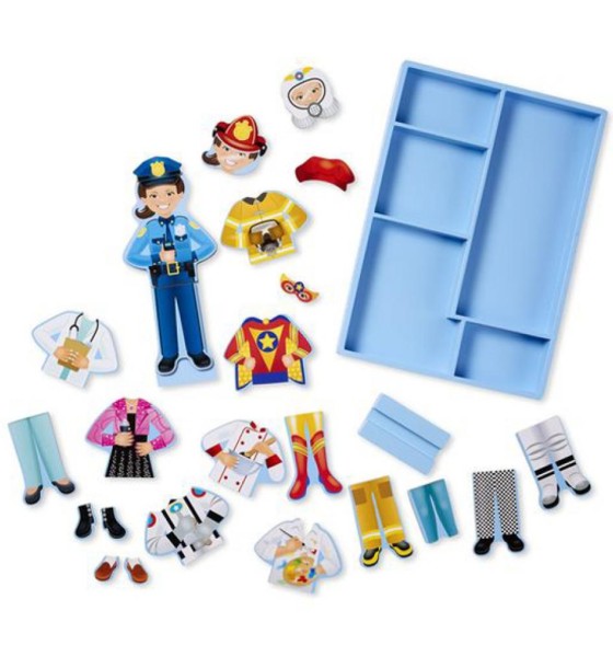 Ігровий набір Melissa&Doug Магнітна вдягалка Джулія (MD5164)