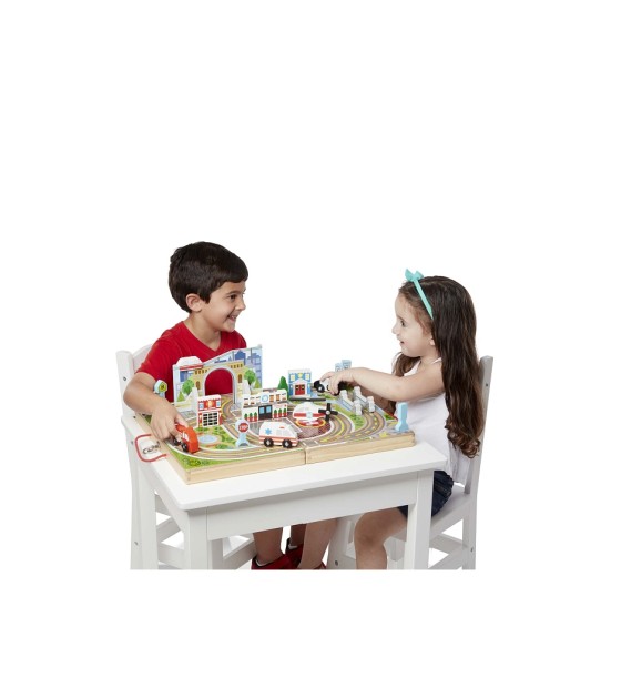 Ігровий набір Melissa&Doug дерев'яний футляр "Місто" (MD30141)