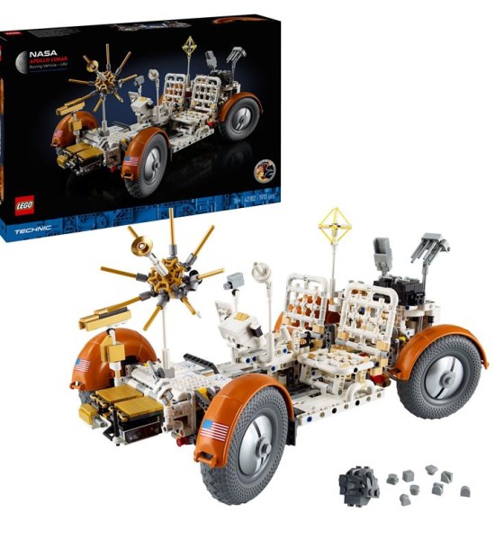 Конструктор LEGO Technic Місячний автомобіль NASA Apollo (42182)